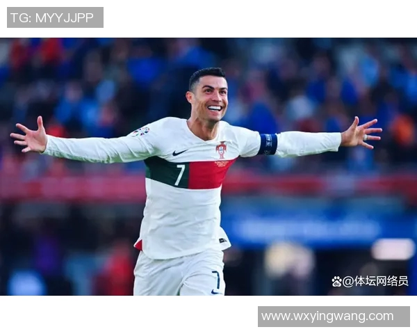 足球巨星领奖时刻燃爆全场的精彩瞬间回顾与感动时刻