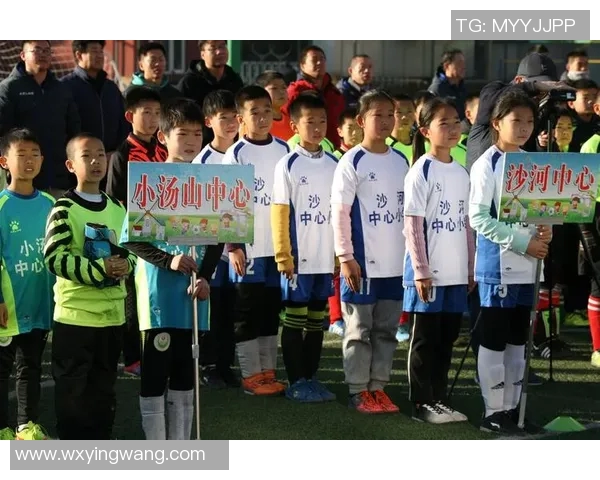 凯里足球历史上的明星球员回顾与足迹探索 凯里足球历史上的明星球员回顾与足迹探索