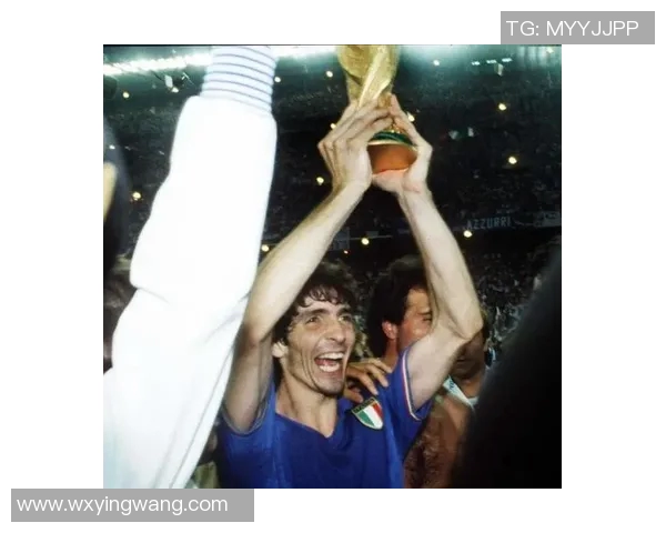 足球场上的璀璨明星他如何用汗水与努力书写传奇人生